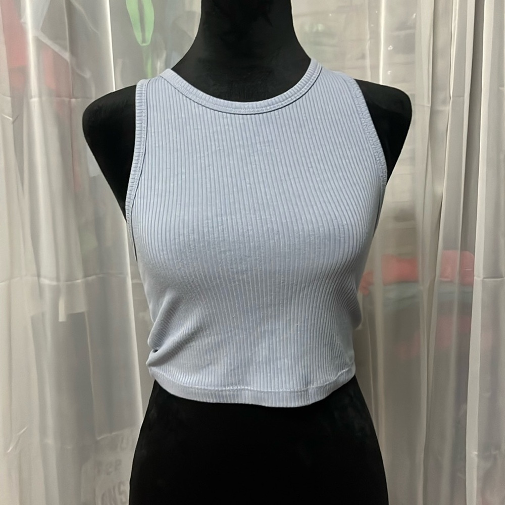cropped blue tank